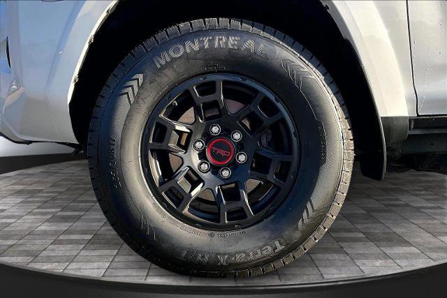 Used 2020 Toyota 4Runner TRD Off-Road Premium w/ Moonroof Package image 16