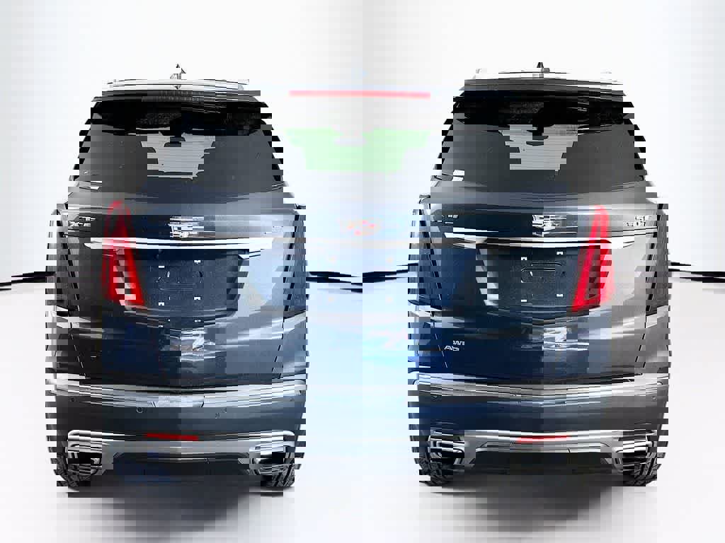 Used 2023 Cadillac XT5 Premium Luxury image 4