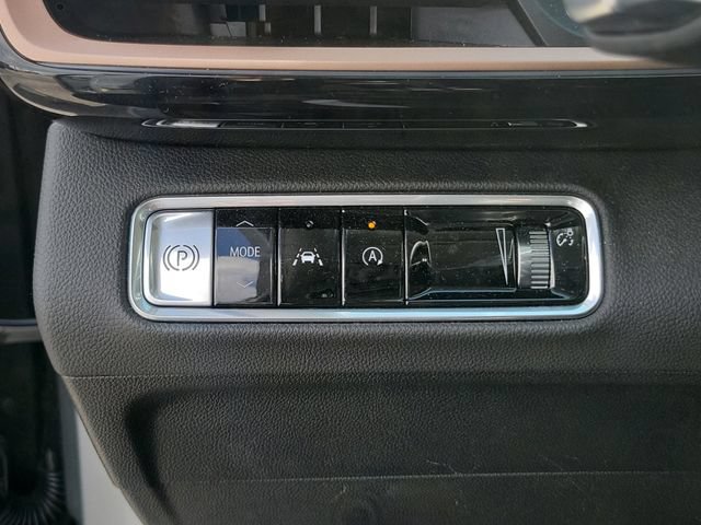 Used 2025 Buick Envision Sport Touring AWD/4WD image 21