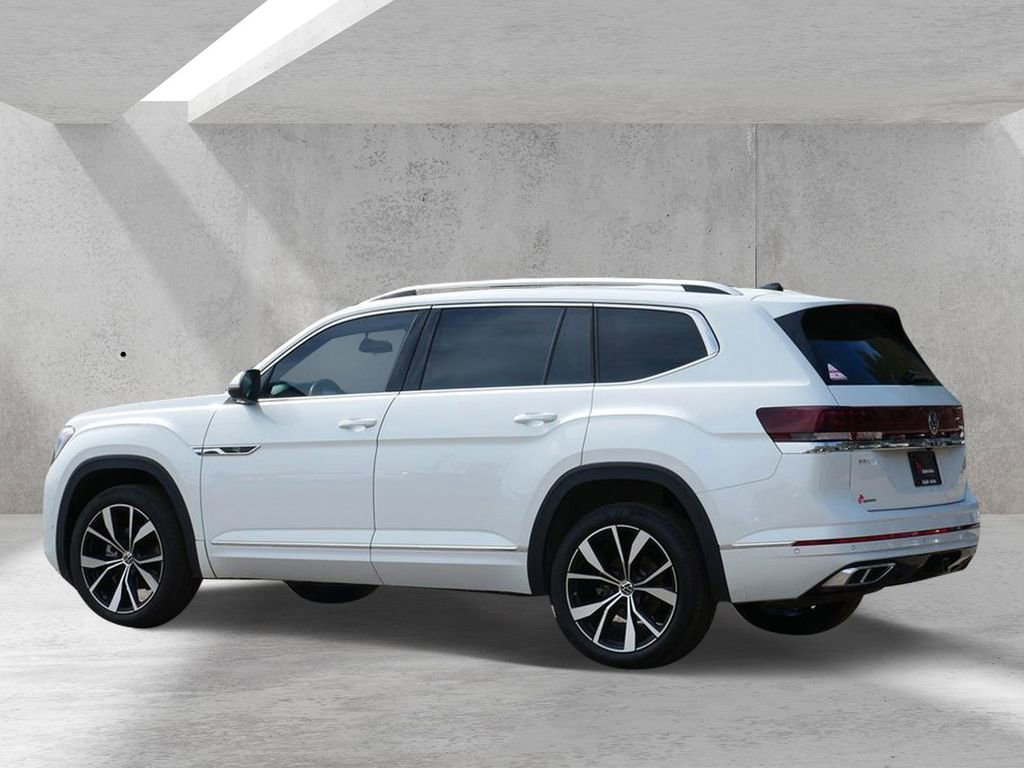 Used 2024 Volkswagen Atlas SEL Premium R-Line AWD/4WD image 4