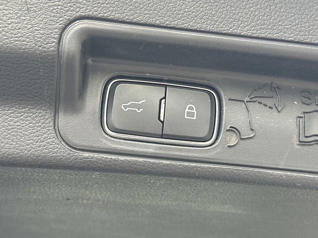 Certified 2025 Ford Explorer Active w/ Active Comfort Package image 14