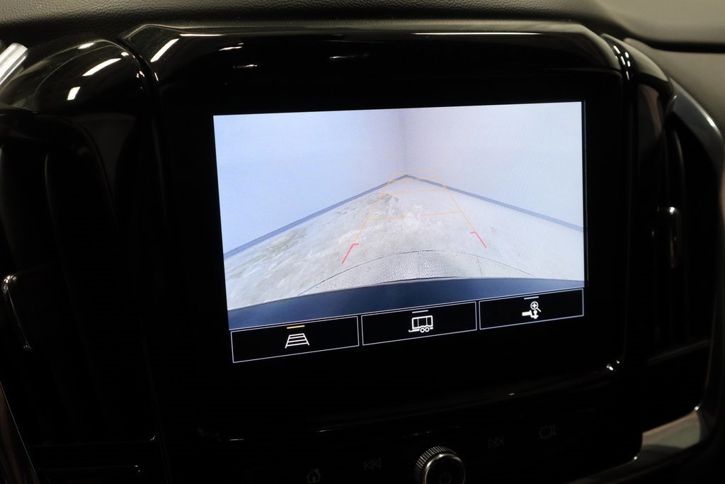 Used 2023 Chevrolet Traverse LT image 29