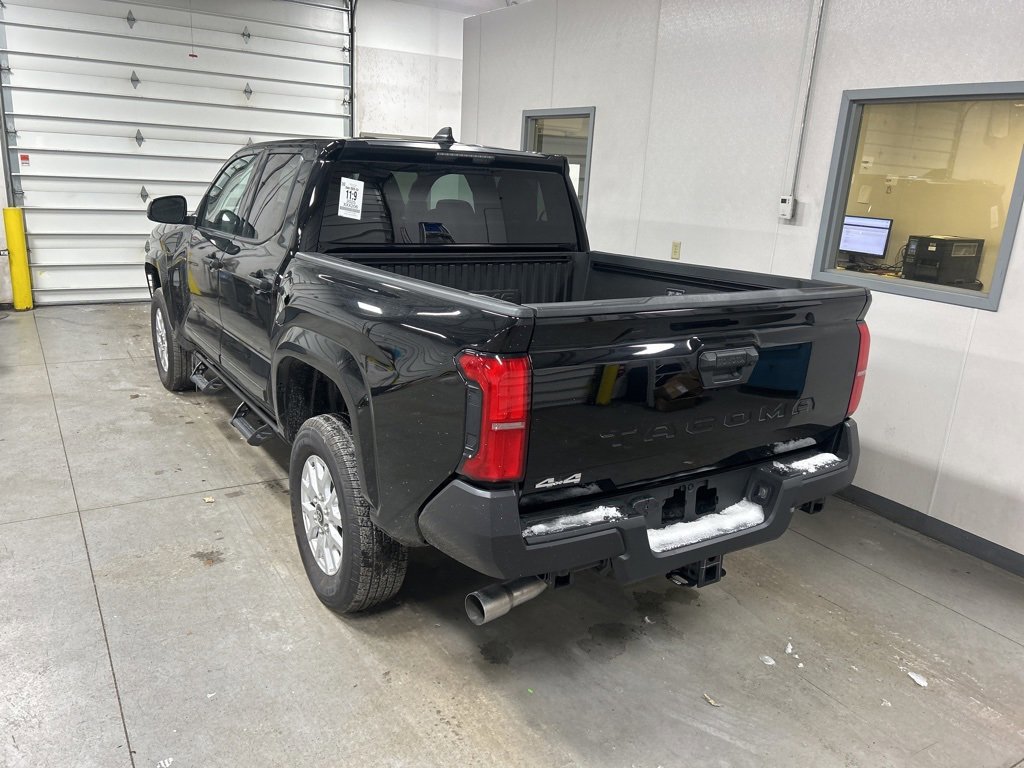 Used 2025 Toyota Tacoma SR image 2
