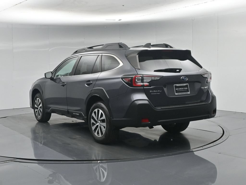 Used 2024 Subaru Outback Premium AWD/4WD image 7