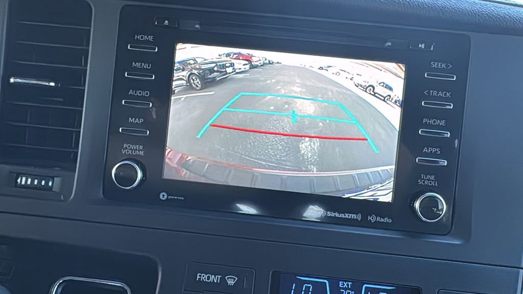 Used 2020 Toyota Sienna XLE w/ XLE Navigation Package image 16