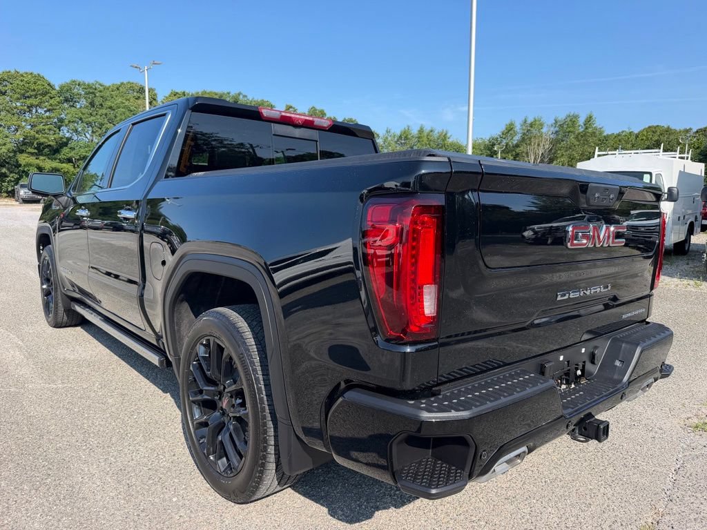 Used 2026 GMC Sierra 1500 Denali AWD/4WD image 4