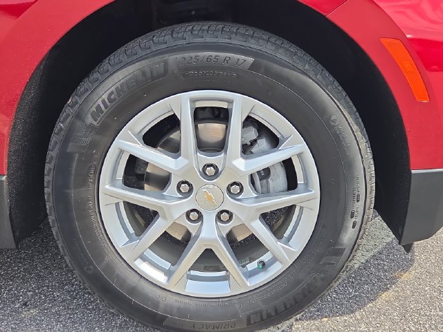 Used 2023 Chevrolet Equinox LT FWD image 29