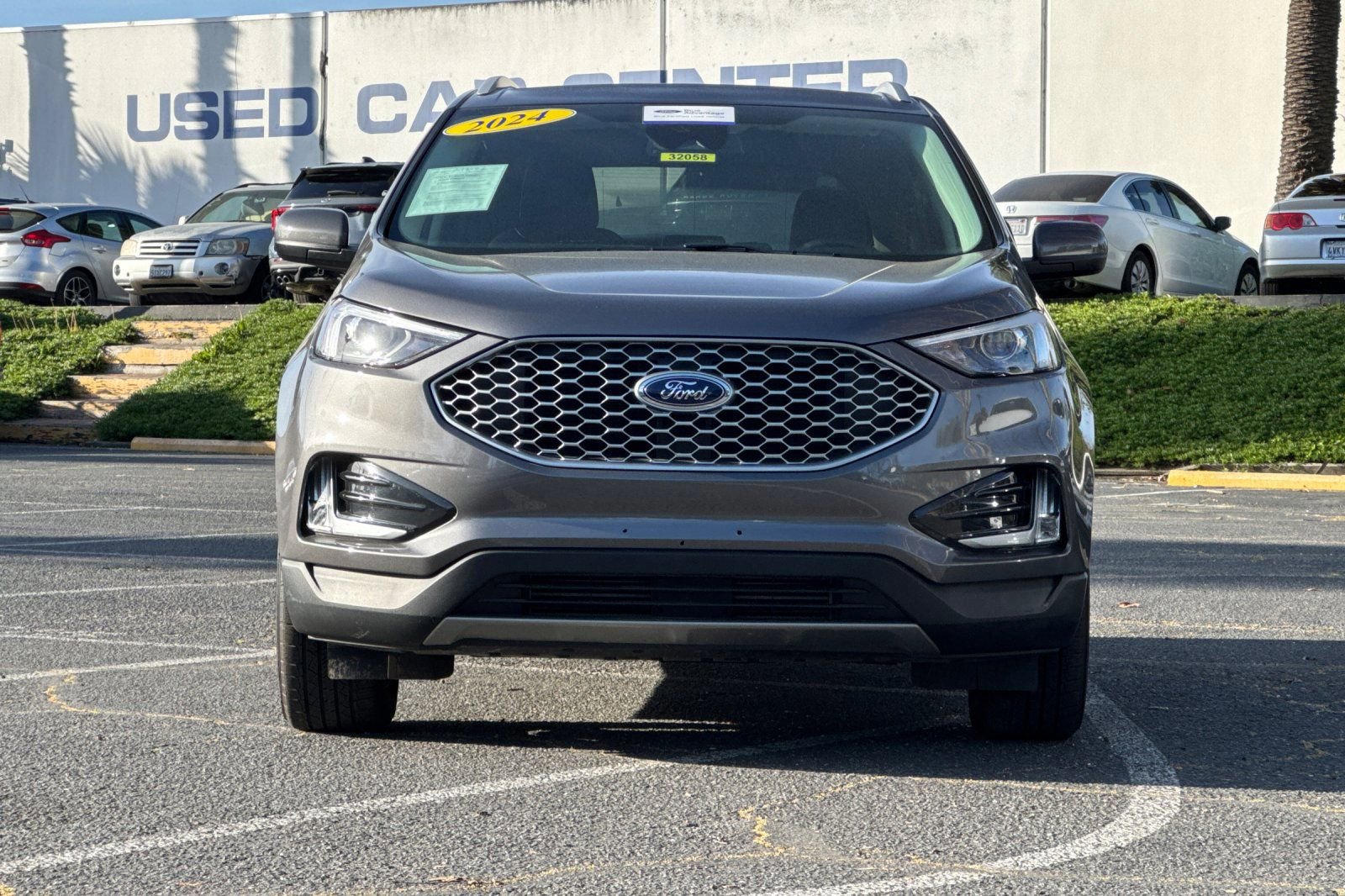 Certified 2024 Ford Edge SEL w/ Convenience Package image 9