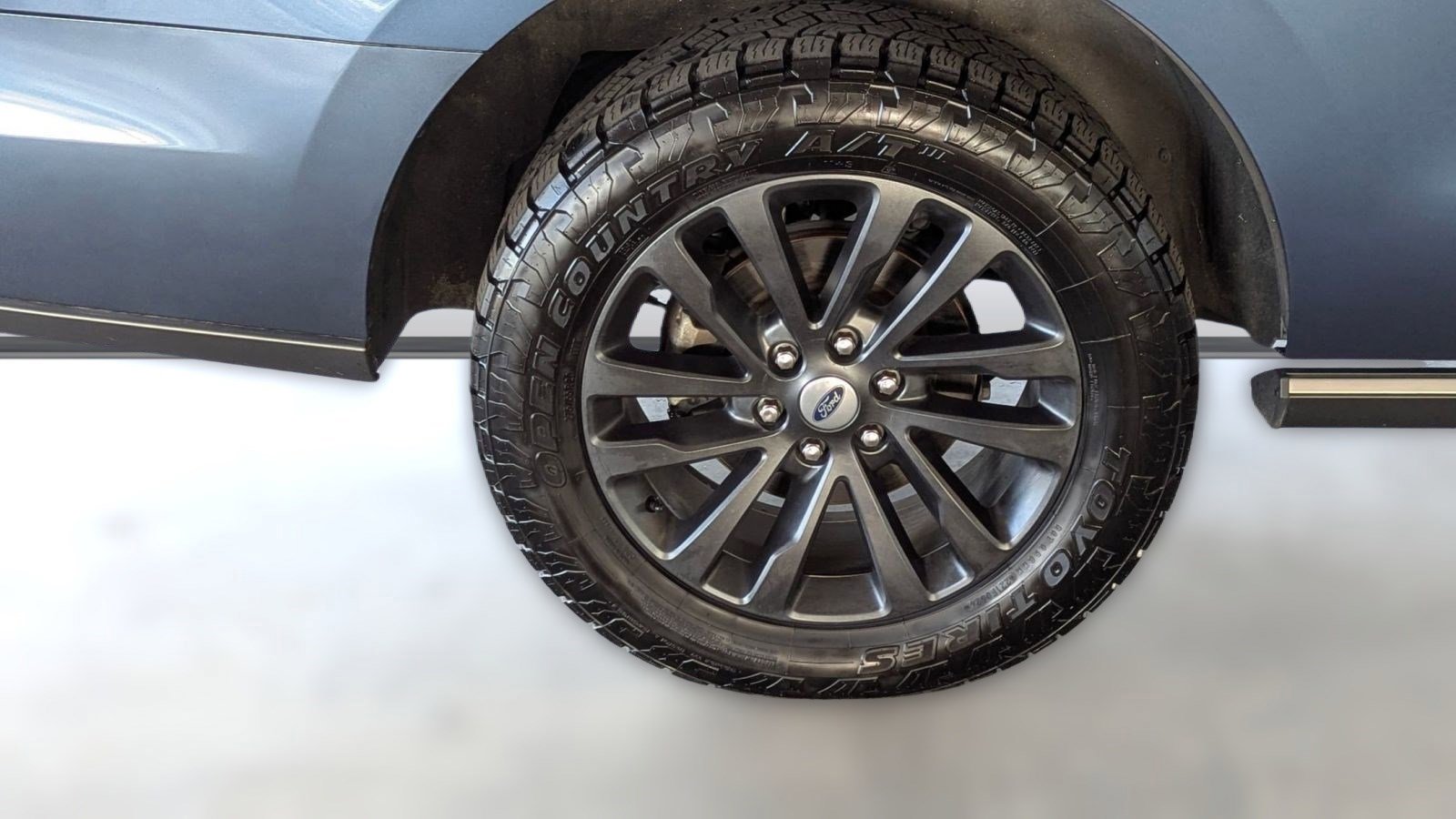 Certified 2019 Ford Expedition Limited w/ Equipment Group 301A image 12