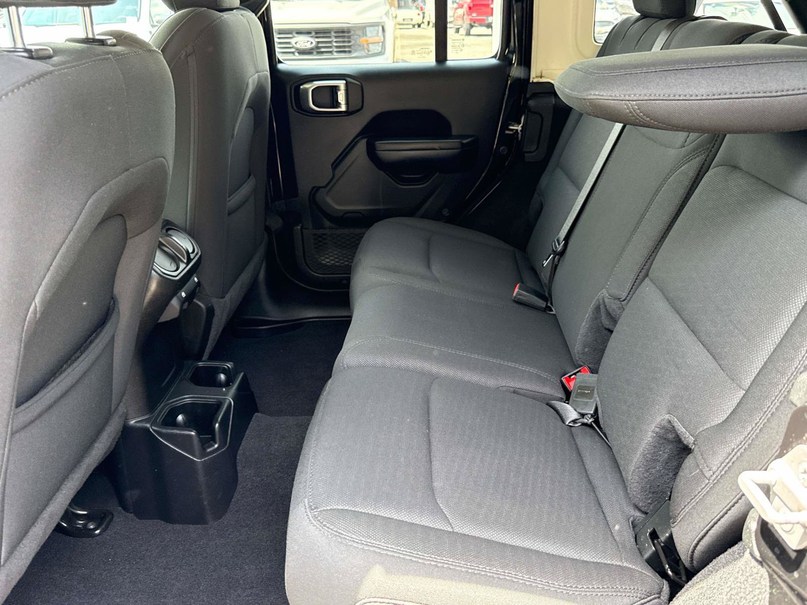 Used 2020 Jeep Wrangler Unlimited Sport S AWD/4WD image 23