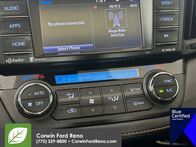 Used 2018 Toyota RAV4 SE image 18