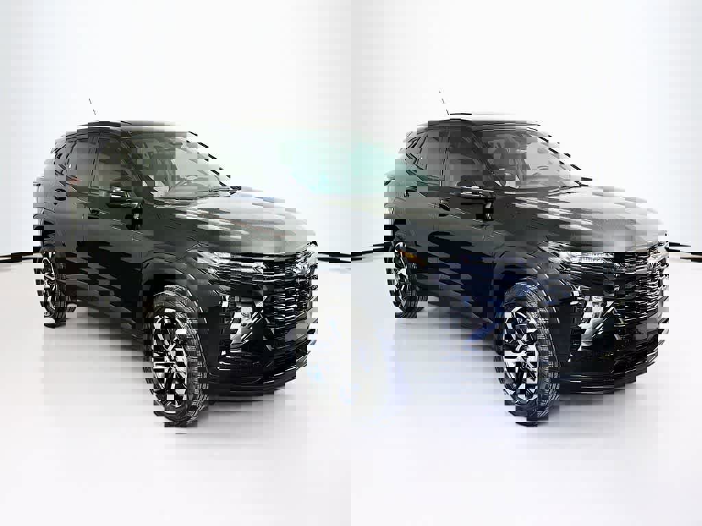 Used 2024 Chevrolet Trax RS image 7