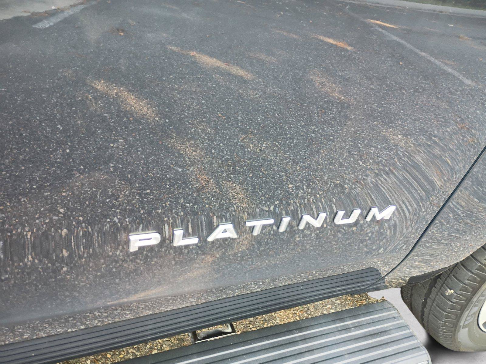 Certified 2025 Ford Expedition Platinum w/ Driver's Package AWD/4WD image 31