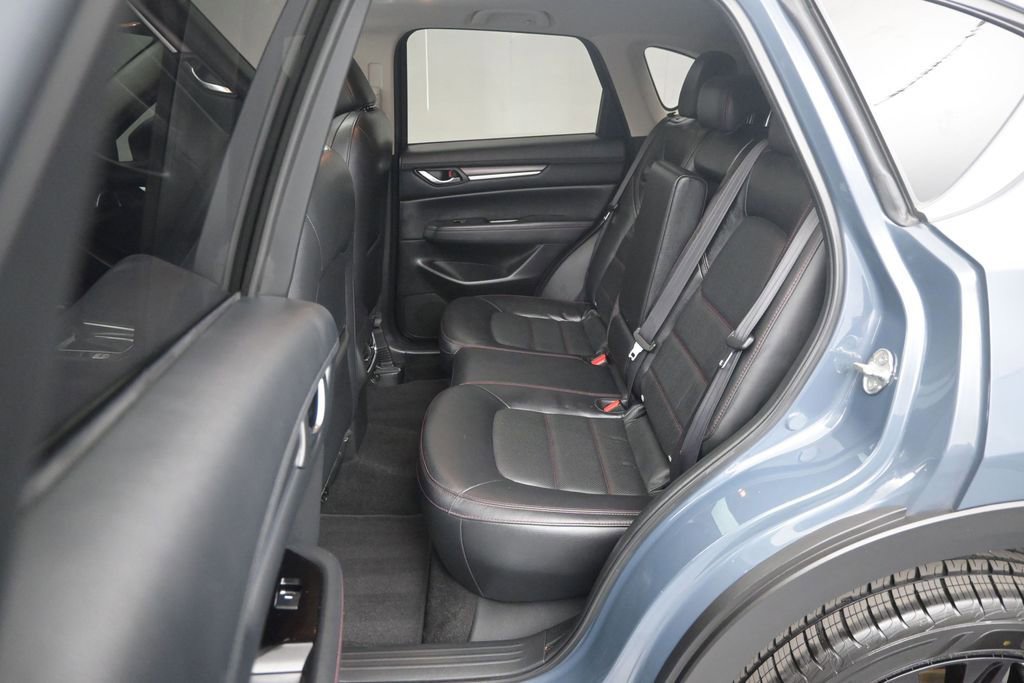 Used 2021 MAZDA CX-5 Carbon Edition FWD image 12