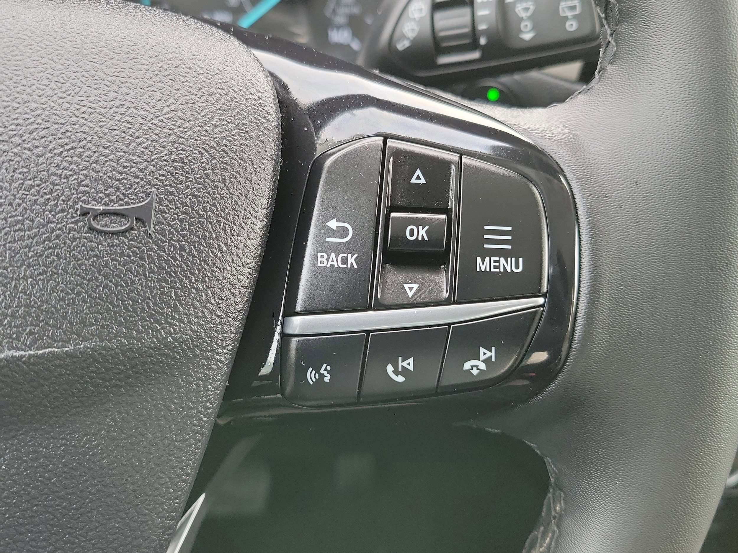 Certified 2022 Ford Escape SE w/ Convenience Package AWD/4WD image 17