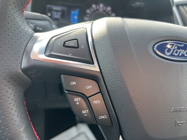 Certified 2024 Ford Edge ST-Line image 9