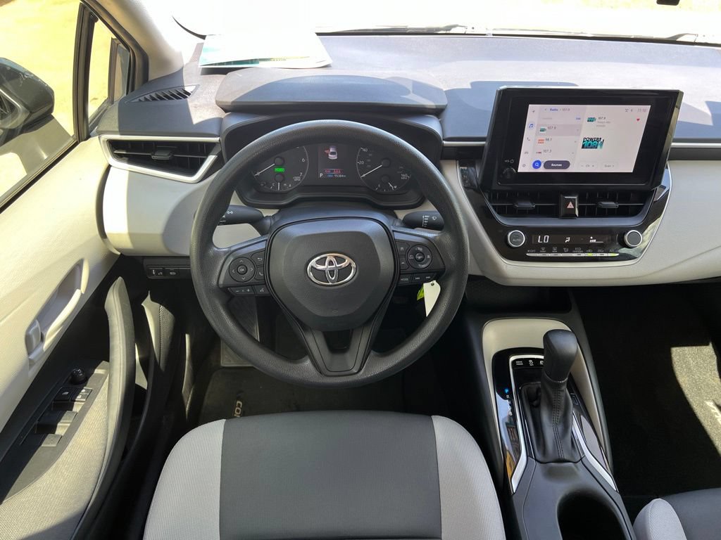 Used 2024 Toyota Corolla LE FWD image 19