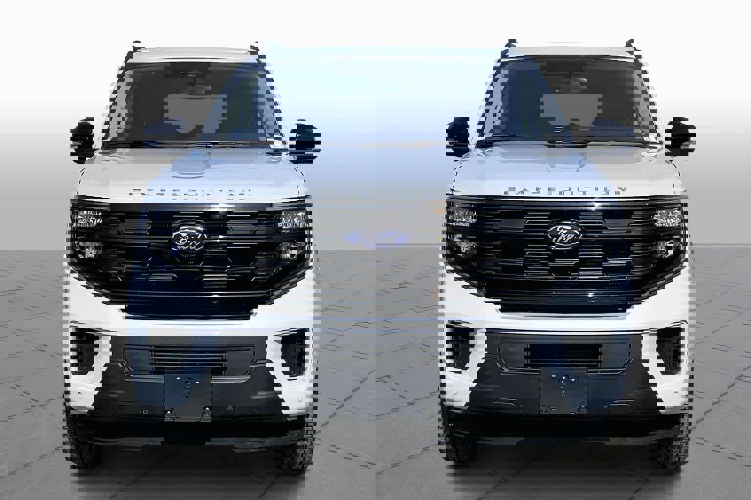 Certified 2025 Ford Expedition Active image 6