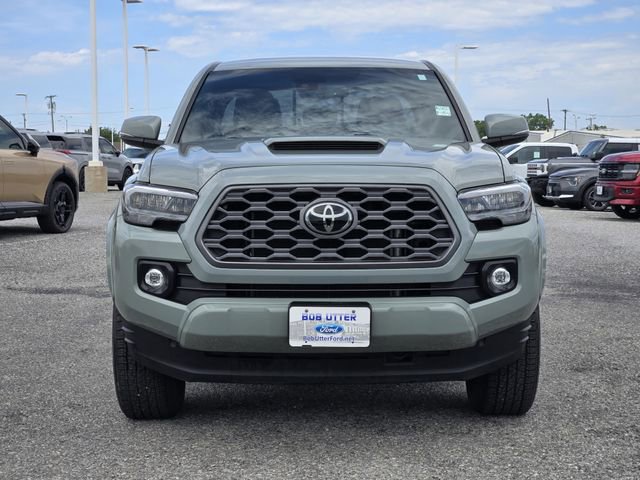 Used 2023 Toyota Tacoma TRD Sport w/ Technology Package RWD image 2