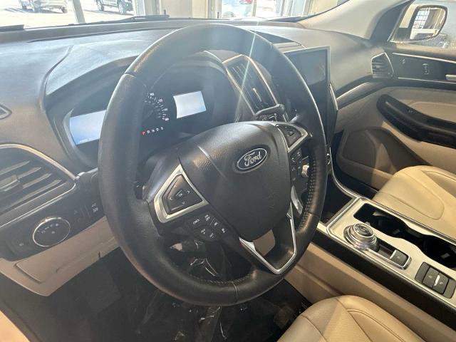 Certified 2022 Ford Edge Titanium w/ Equipment Group 301A image 9