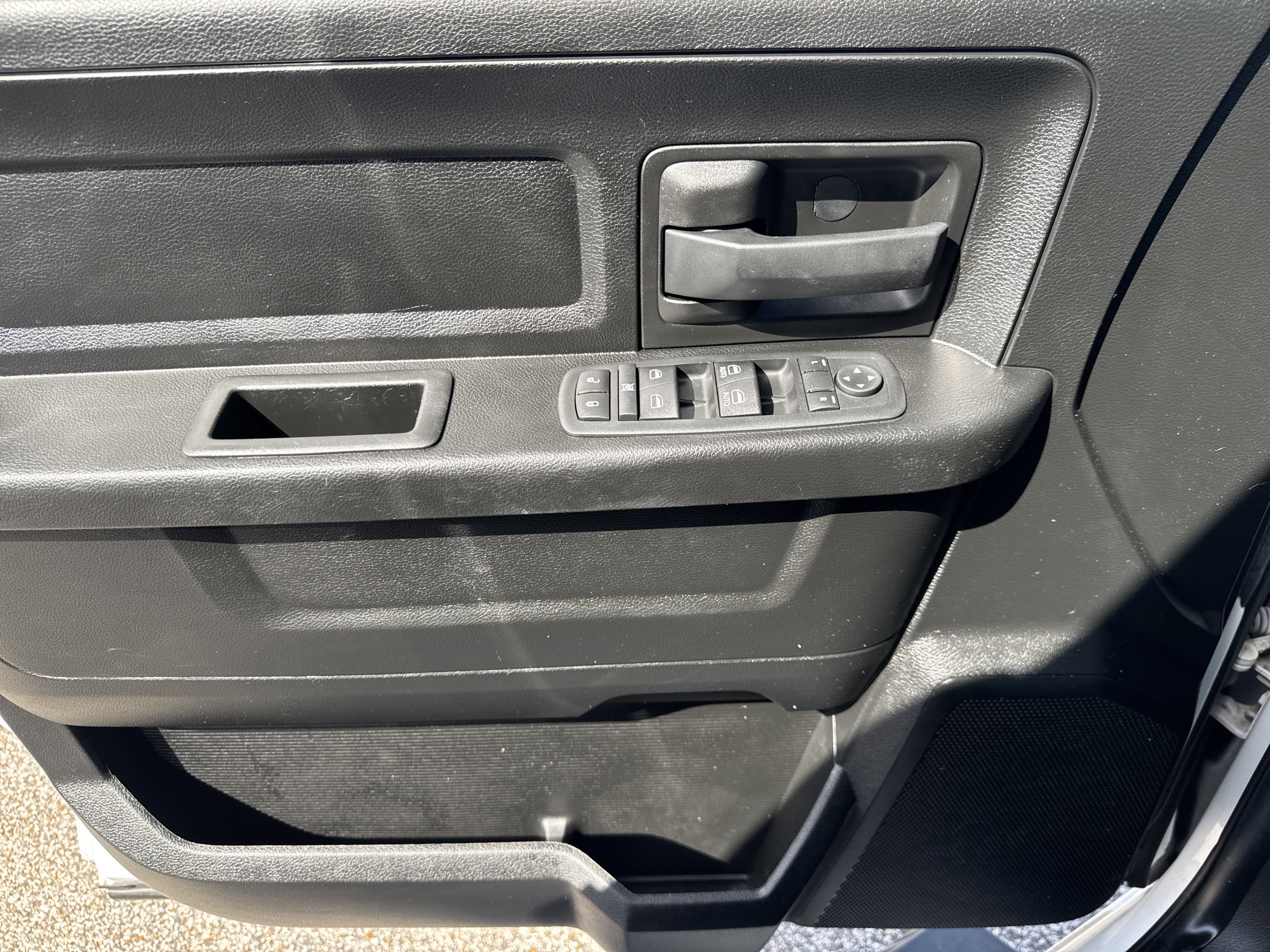 Used 2020 RAM 1500 Tradesman image 14