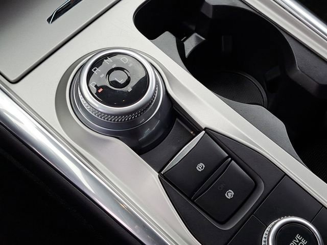 Certified 2022 Ford Explorer XLT w/ Equipment Group 202A image 21