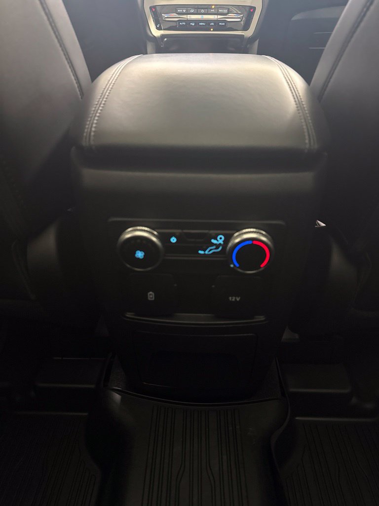 Certified 2024 Ford Explorer XLT w/ Equipment Group 202A AWD/4WD image 32