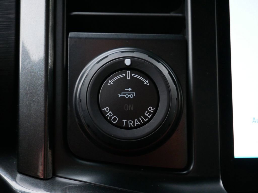 Certified 2022 Ford F150 XLT w/ Equipment Group 302A High image 27