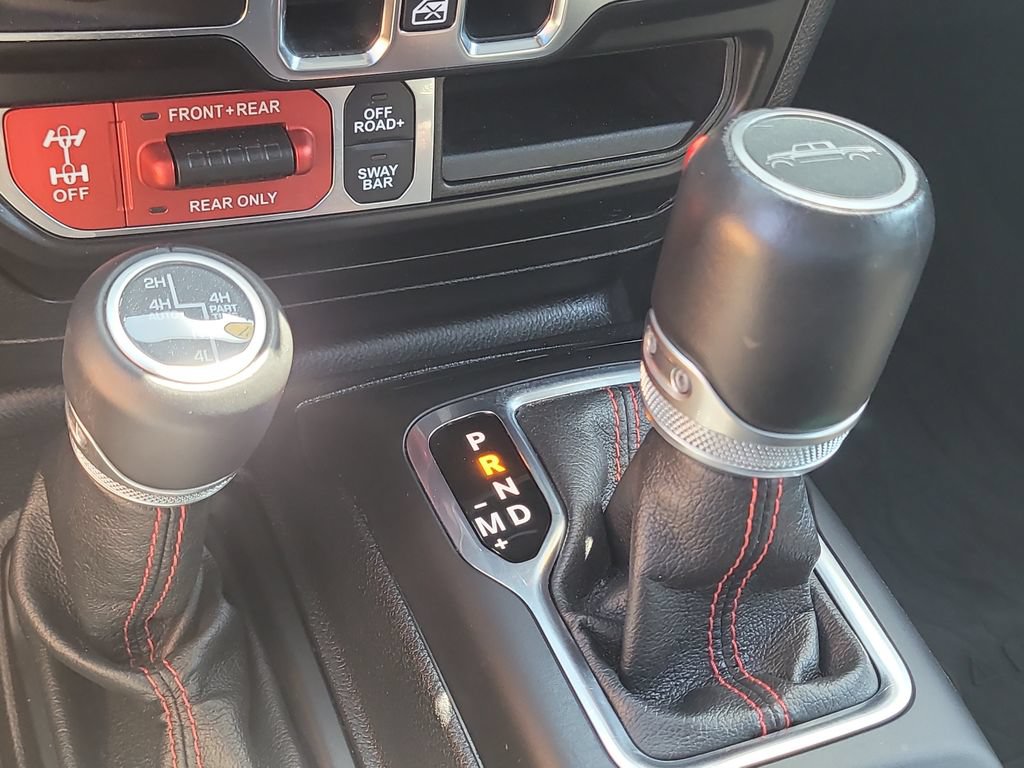 Used 2021 Jeep Gladiator Rubicon AWD/4WD image 24