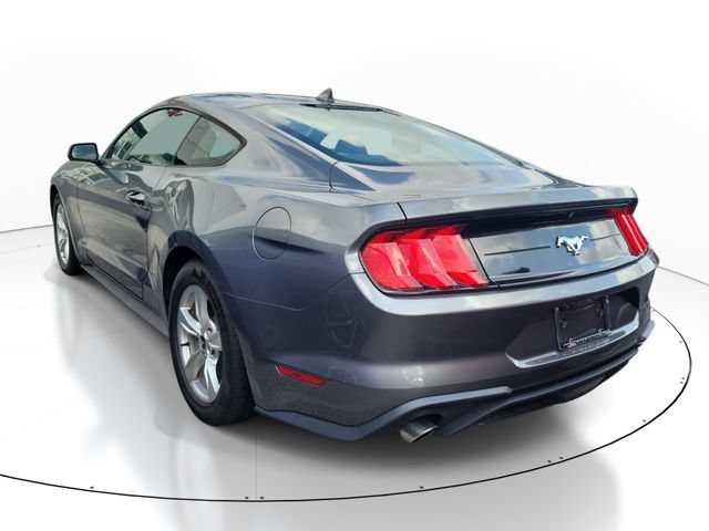Certified 2022 Ford Mustang Coupe RWD image 3