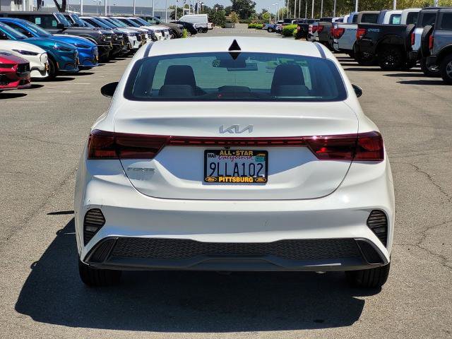 Used 2024 Kia Forte LXS FWD image 5