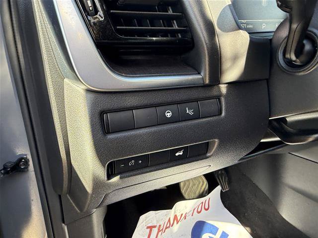 Used 2021 Nissan Rogue Platinum AWD/4WD image 13