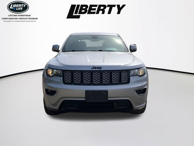 Used 2020 Jeep Grand Cherokee Altitude AWD/4WD image 6