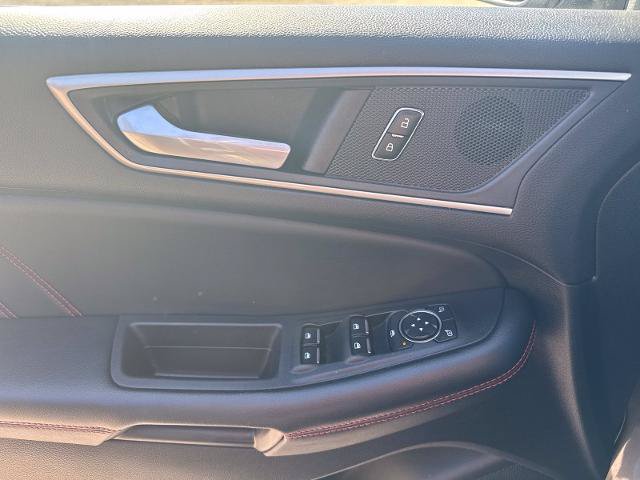 Certified 2023 Ford Edge ST-Line AWD/4WD image 24