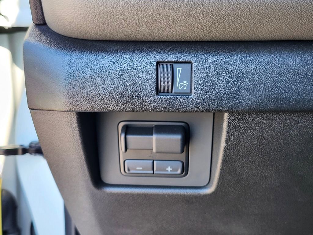 Used 2025 Chevrolet Colorado ZR2 w/ ZR2 Bison Edition AWD/4WD image 24