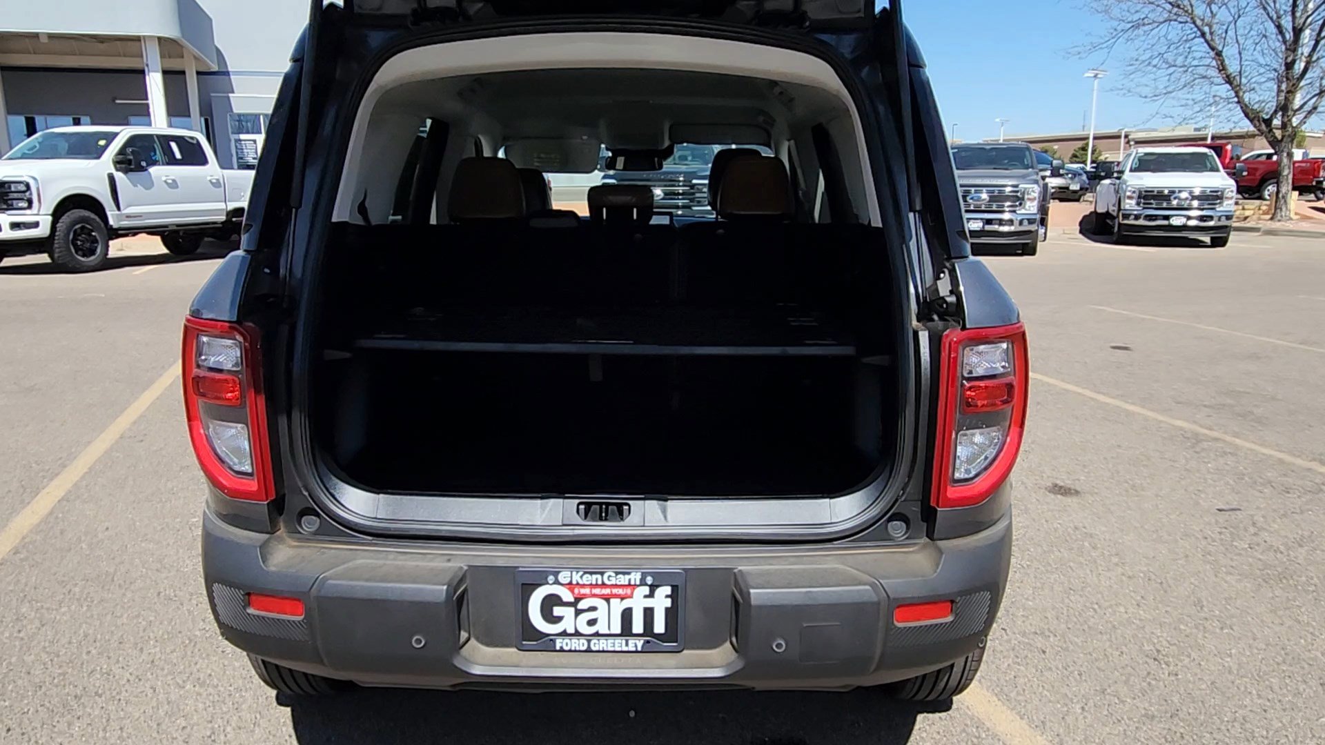 Certified 2025 Ford Bronco Sport Outer Banks w/ Outer Banks Tech Package+ AWD/4WD image 37