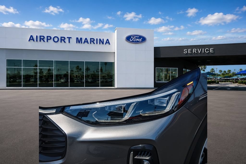 Certified 2023 Ford Escape Platinum w/ Premium Technology Package FWD image 5