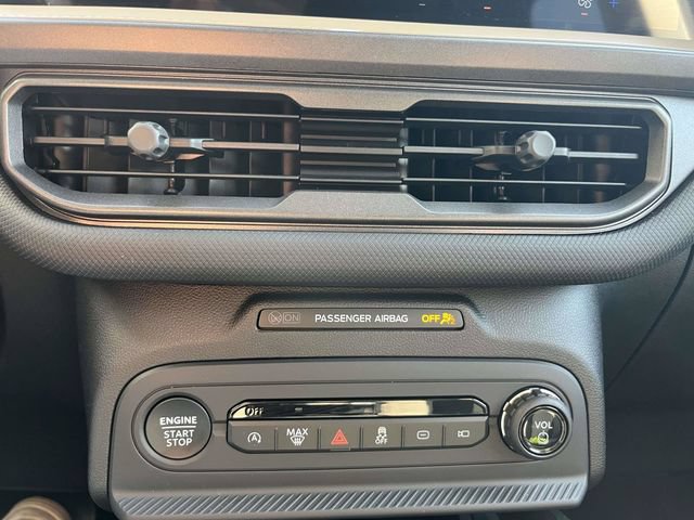 Certified 2025 Ford Bronco Sport Big Bend AWD/4WD image 31