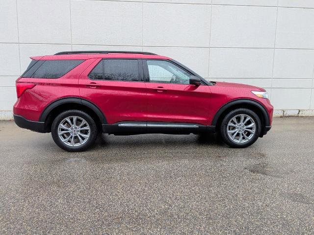Certified 2024 Ford Explorer XLT w/ Equipment Group 202A image 2