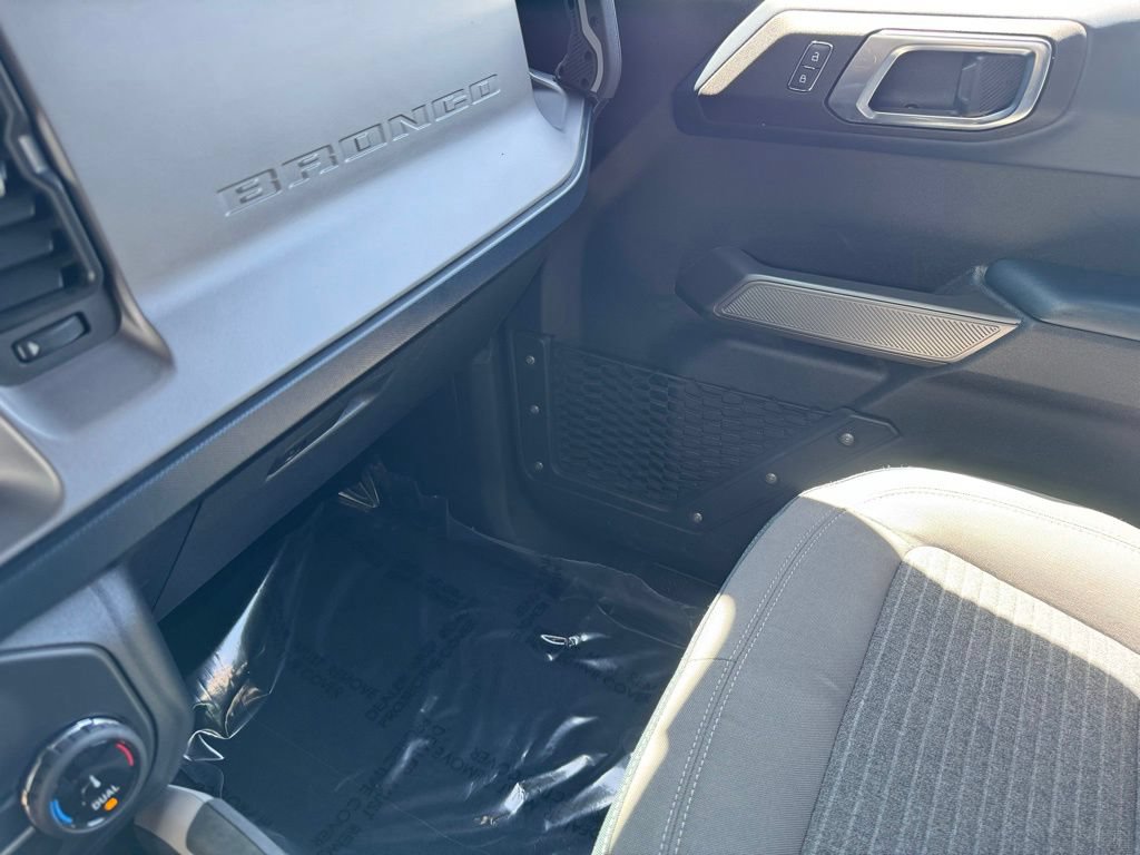 Certified 2022 Ford Bronco Outer Banks w/ Sasquatch Package AWD/4WD image 25