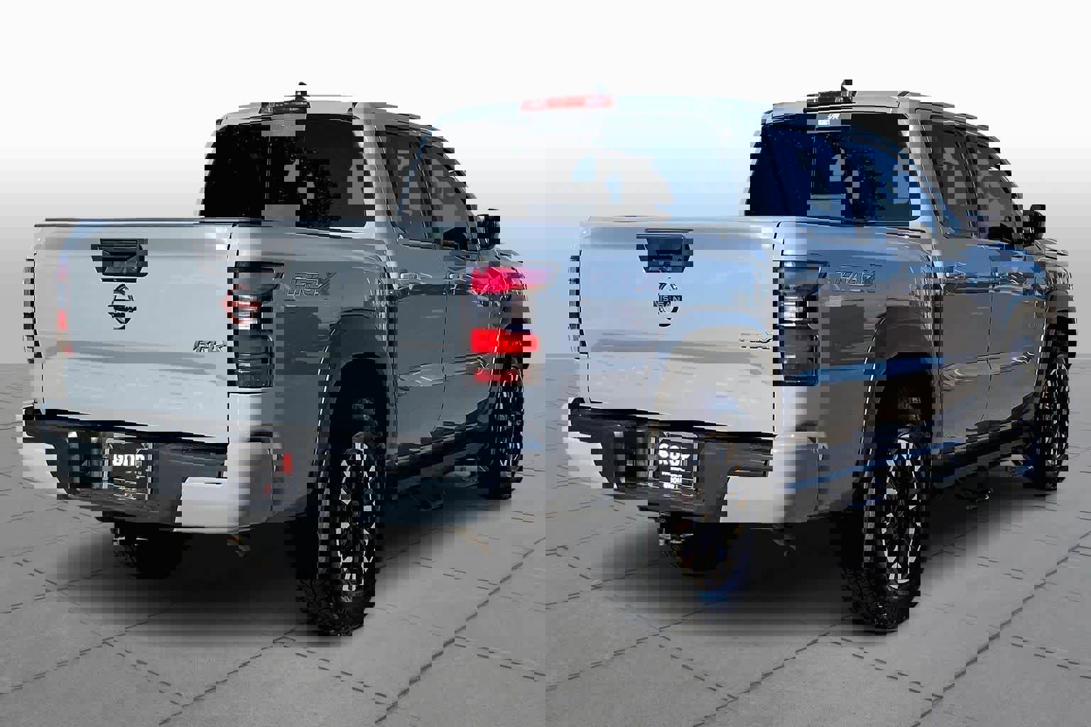 Used 2023 Nissan Frontier Pro-X w/ Tow Package image 12