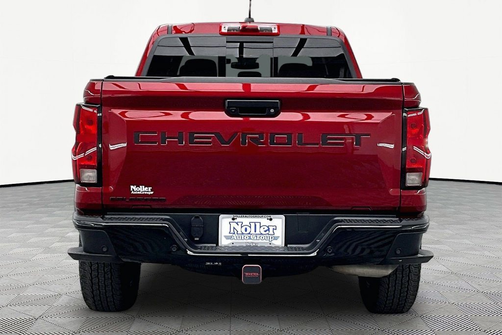 Used 2026 Chevrolet Colorado Trail Boss AWD/4WD image 4