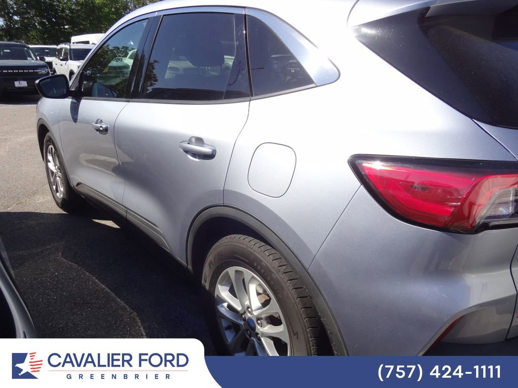 Certified 2022 Ford Escape SE w/ Convenience Package FWD image 7