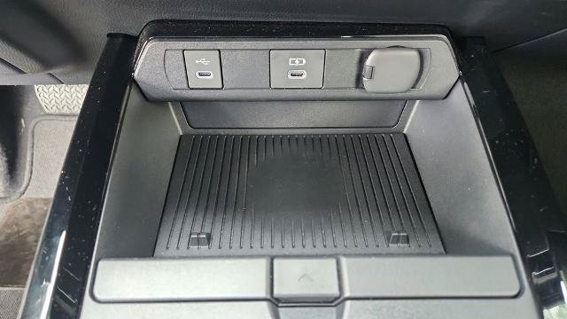 Used 2026 Toyota Prius LE FWD image 18
