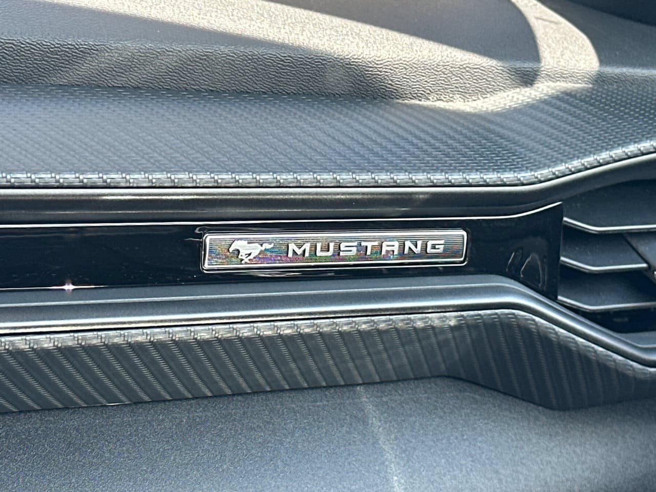Certified 2026 Ford Mustang Coupe RWD image 32