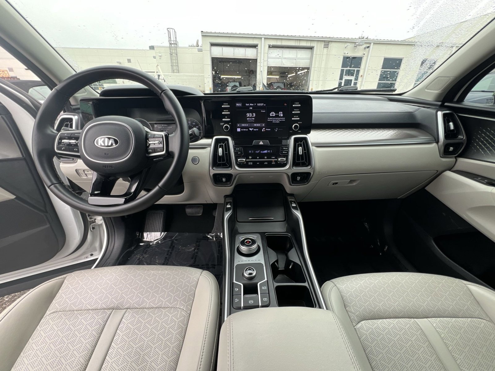 Used 2021 Kia Sorento S image 22