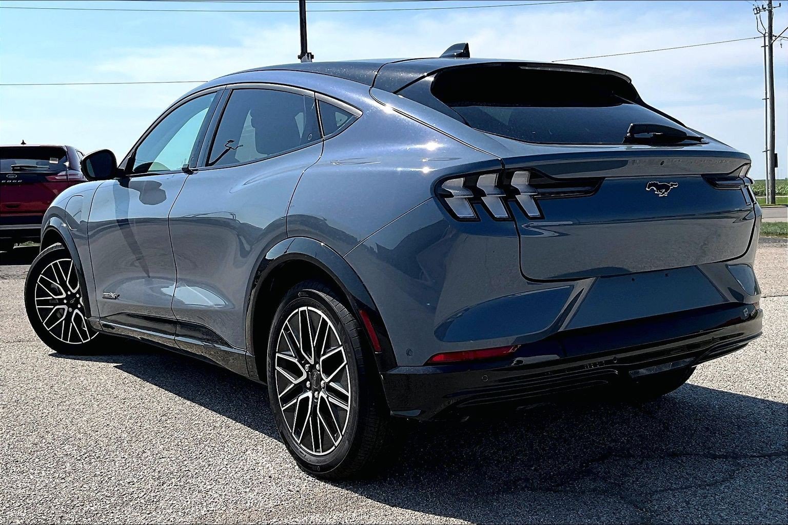 Certified 2024 Ford Mustang Mach-E Premium AWD/4WD image 6