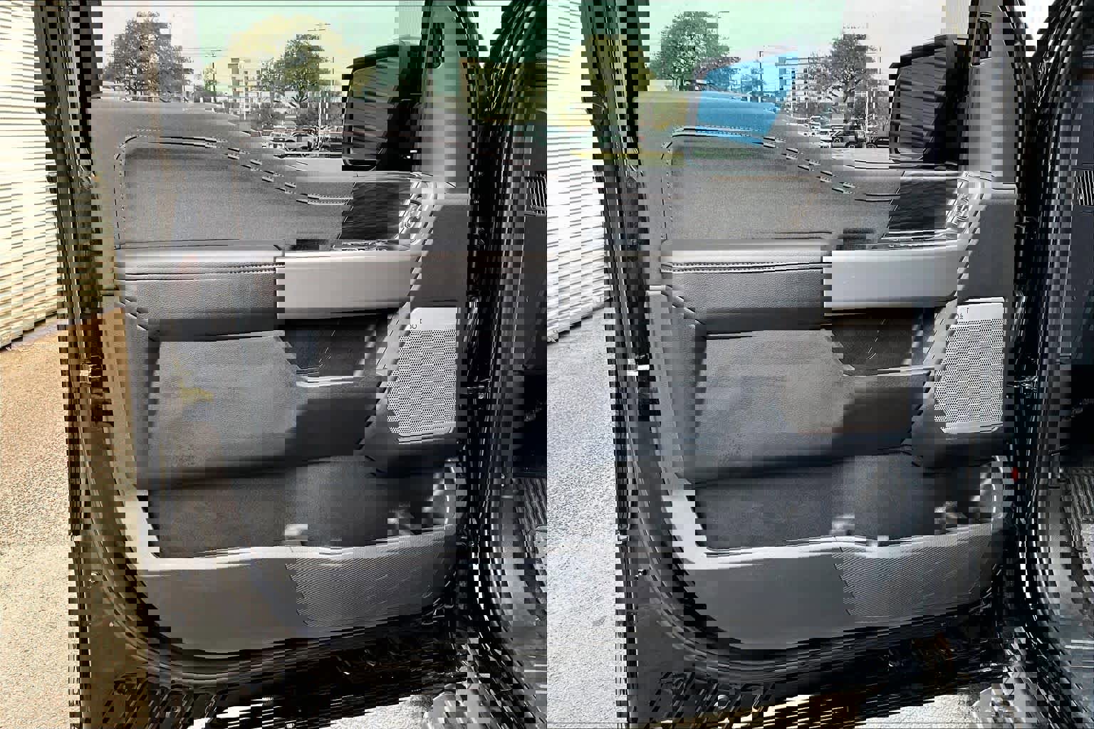 Certified 2025 Ford F150 Lightning Lariat image 22