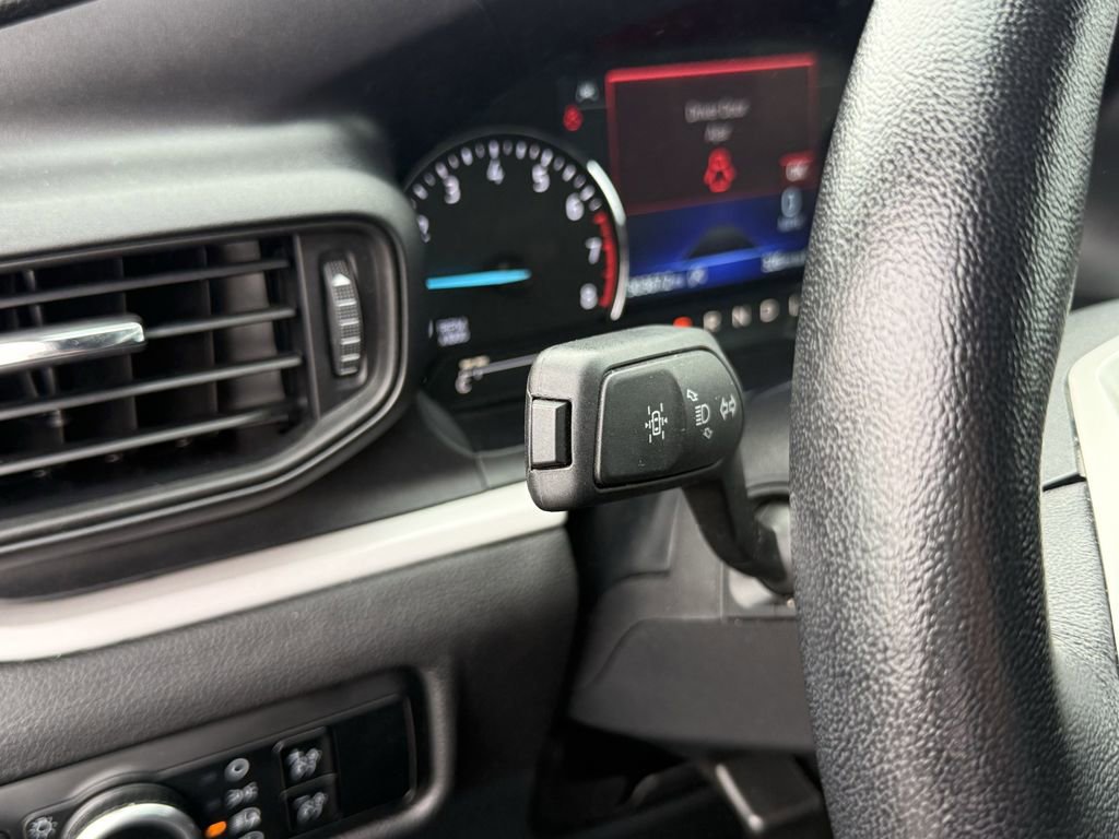 Certified 2024 Ford Explorer XLT image 21