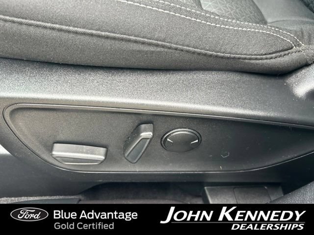 Certified 2023 Ford Escape Active AWD/4WD image 17